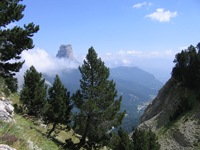 Picture : The Mont Aiguille with clouds